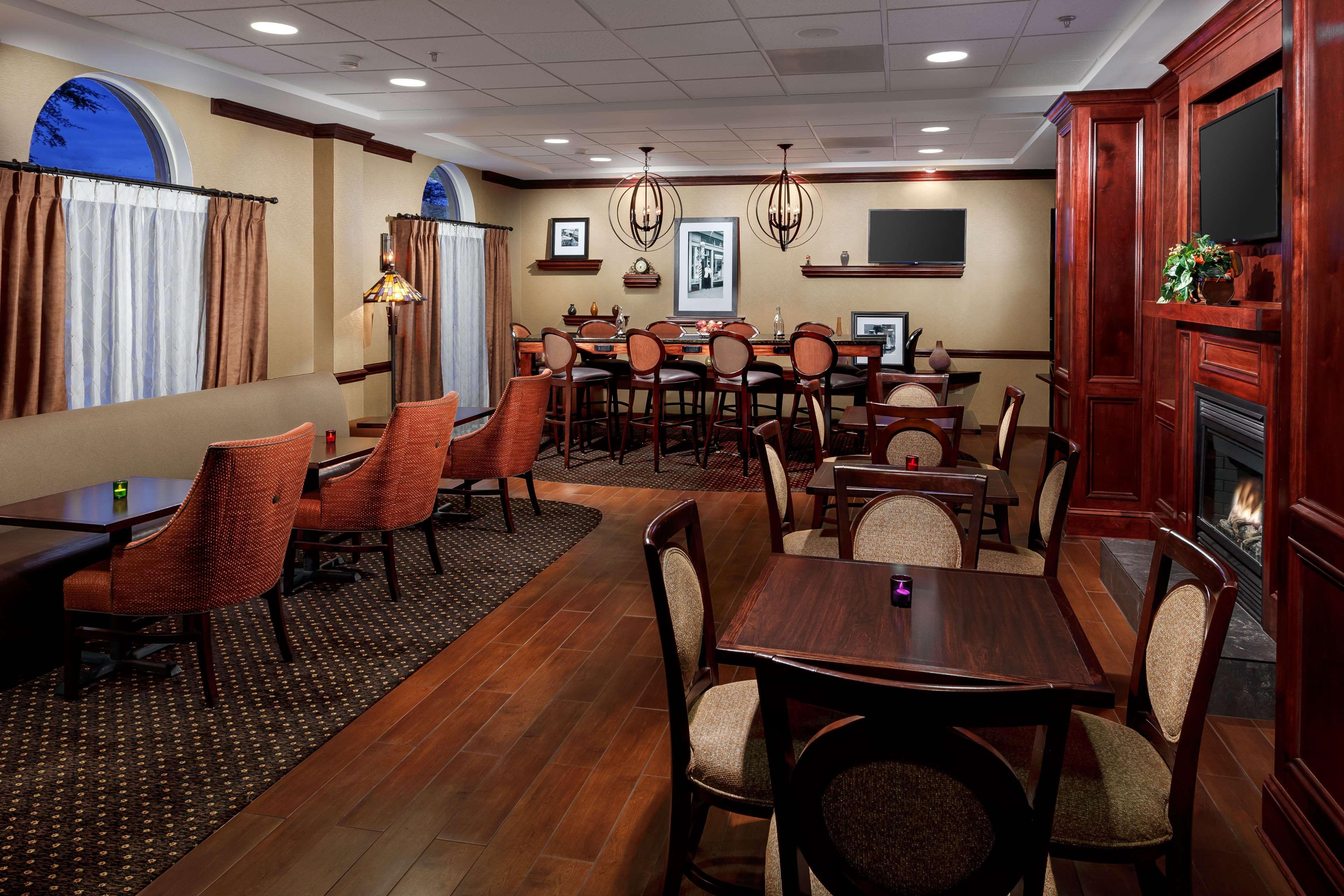 Hampton Inn Newberry Opera House Exteriör bild