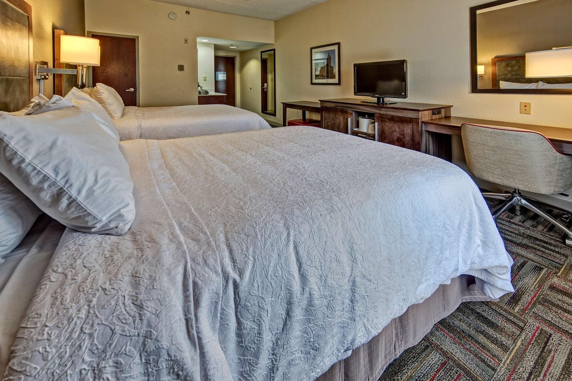 Hampton Inn Newberry Opera House Exteriör bild